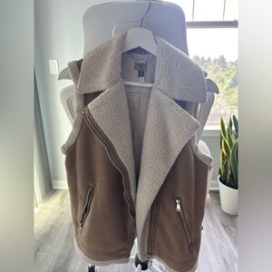 Ralph Lauren Women’s Brown Faux Shearling Trim Vest, Small